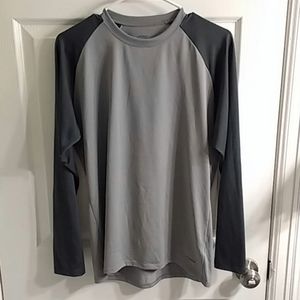 M's Patagonia performance base layer